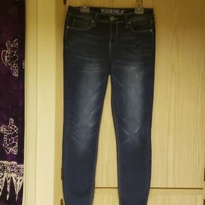 Hydraulic jeans